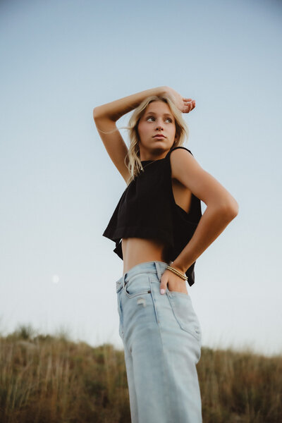 GOLDEN HOUR SENIOR WITH BABIES BREATH IN HAIR