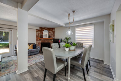 81 McCrimmon dining (3)