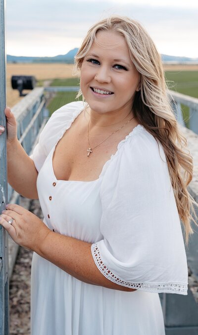 Shari massage therapist