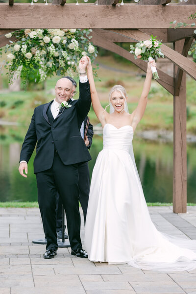 just-married-bear-brook-valley-wedding-ceremony
