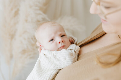 Intimate motherhood fotograaf Gezinsfotograaf Newborn fotograaf pictures by jess Sint-Niklaas zwangerschapsfotografie Temse - Kruibeke