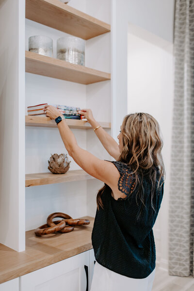 Professional styling service to refine your space with finishing touches, curated decor, and cohesive design details.