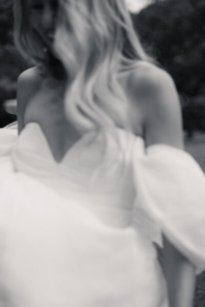 I'm an Australian photographer based in Italy with a passion for capturing life’s most joyous moments—weddings and celebrations filled with authenticity and spontaneity. 
