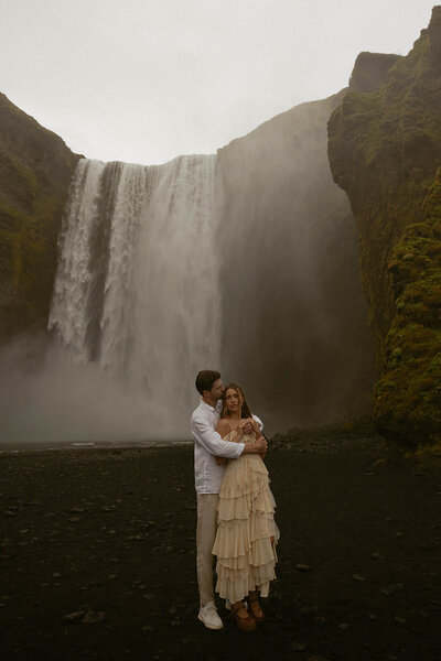 iceland-elopement-photographer-katelyn-kristine-photography-bw-278_websize