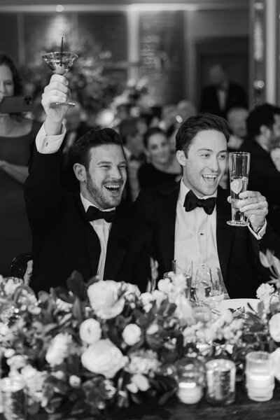 couple-toasting-reception