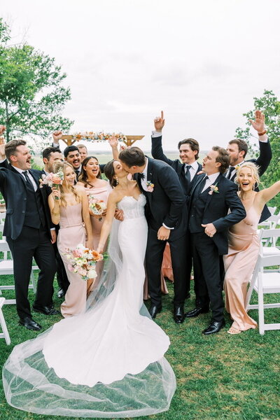 A couple holds bouquets at their Houston Texas wedding.