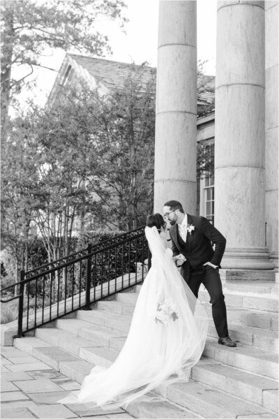 Michael&Caroline_WeddingPreviews-67_Websize_
