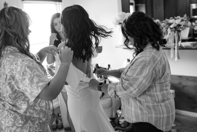 Hair and makeup artists in Georgia for weddings