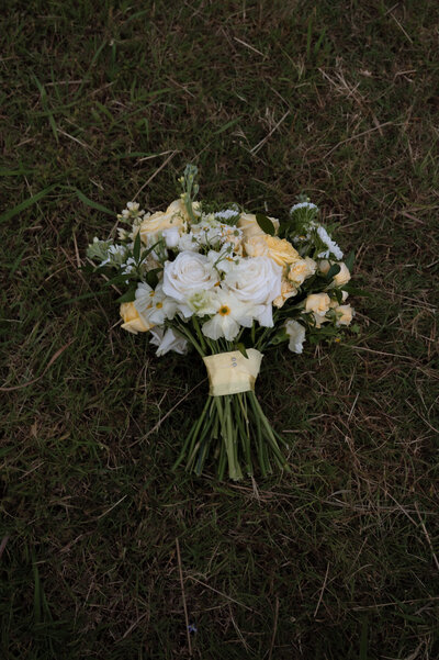 Photo of wedding bouquet taken by DFW Wedding Photographer