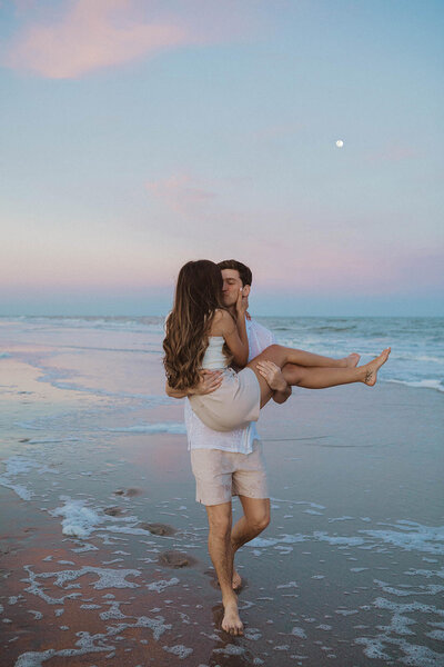 Downtown-Charleston-Engagement-Session-295 copy