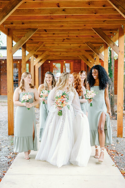 rainy fall wedding in Arkansas-7