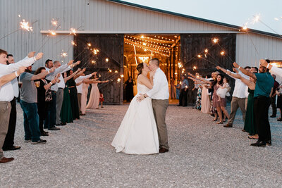 Sky-Ridge-Farm-Vineyard-Mountain-Sunset-Waynesboro-Stuarts-Draft-Staunton-Lexington-Fairfax-Crozet-Charlottesville-Virginia-wedding-family-photography-photographer -785