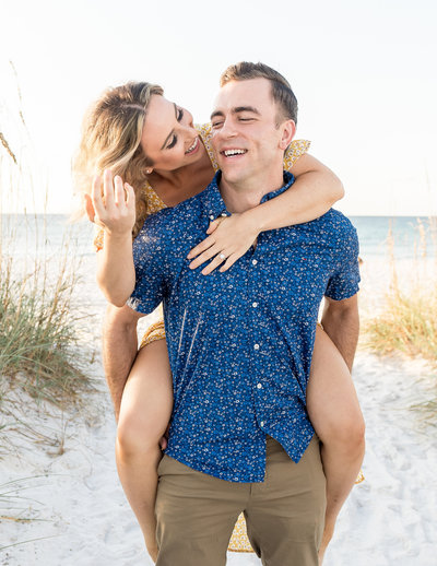 Whitney Sims Photography capturing wedding ring details for this Destin Beach wedding