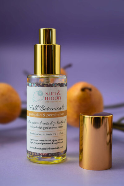 sun-and-moon-garden-botanicals-fall-pumpkin-persimmon-body-oil