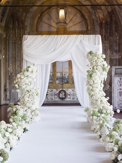 006_emily_shelby_wedding_preview