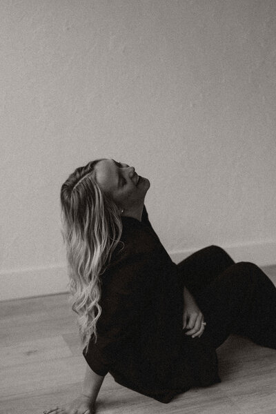 Chelsea - a creative wedding videographer for Minneapolis and Wisconsin couples.