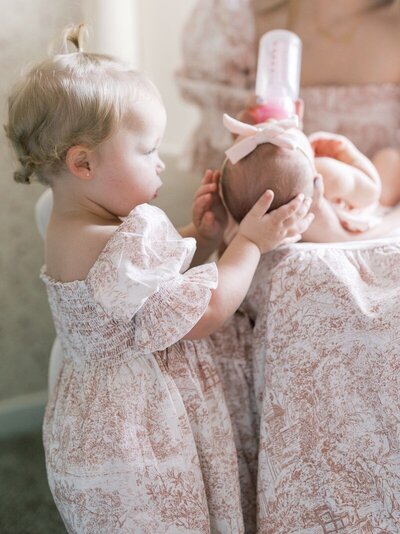 siblings-photography-new-baby-amy-marie