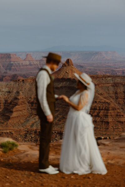 moab-intimate-wedding-in-canyonlands7