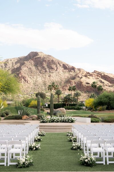 Ceremony at Mountain Shadows Scottsdale with Camelback mountain in the background