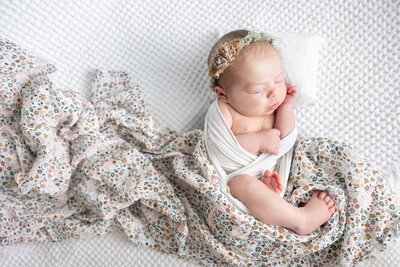 DARCYJON-NEWBORN-013