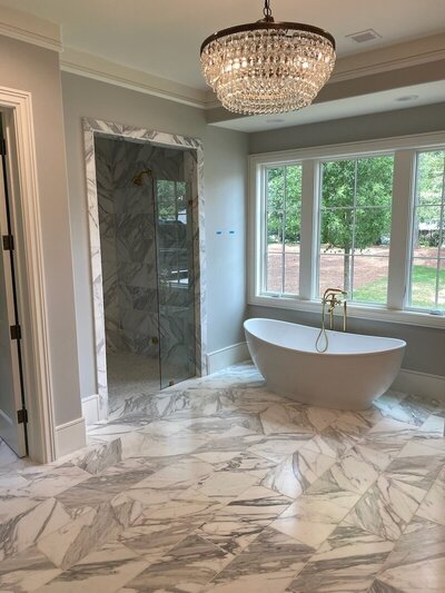 bathroom with bathtub and shower to show home remodeling services in atlanta