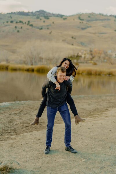 Couples photoshoot in desert