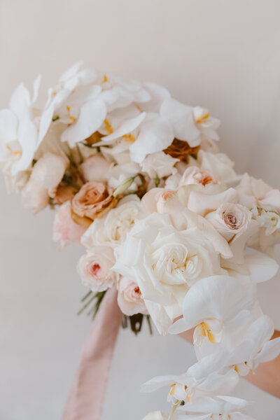 RomanceBouquetTaupe2