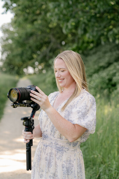 Danielle is a Milwaukee Wedding Photographer and Videographer