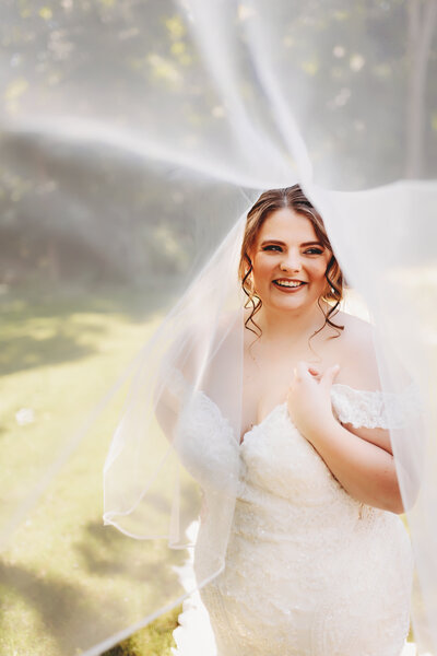 Illinois Wedding Photographer and Photography