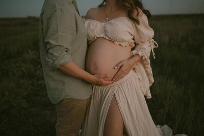 tacoma maternity photographer