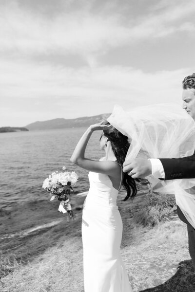 Laidback vancouver island bridals