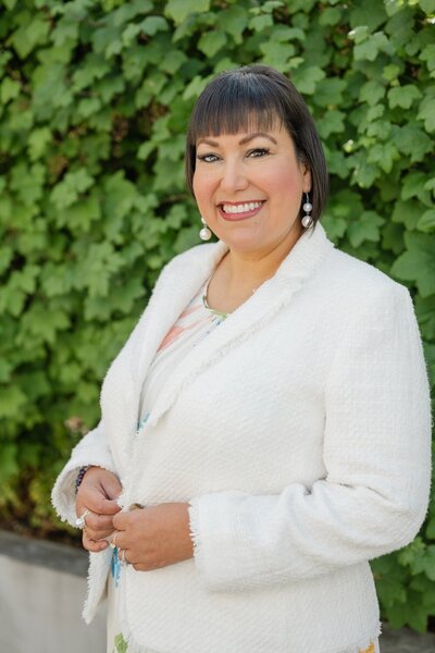 woman business branding at garden