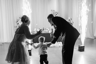 Claire Katan Creative best omaha wedding photographer.