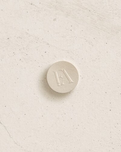 Luxe + Lulu Logo Design Mockup