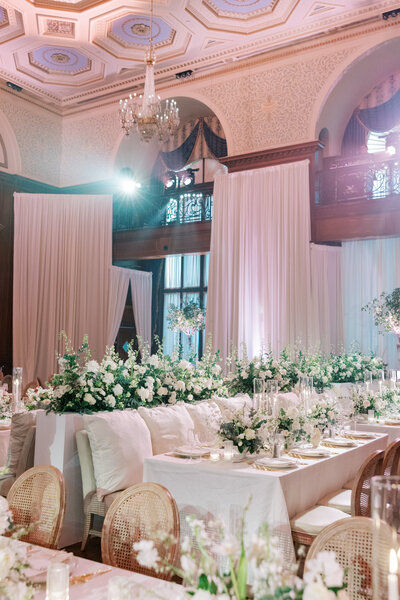 Lauren E. Bliss Photography Pennsylvania East Coast Destination Wedding Photographer Photography Editorial Luxury High End Chic Couples Couple Modern Romantic Engagement Weddings Lifestyle Portraits