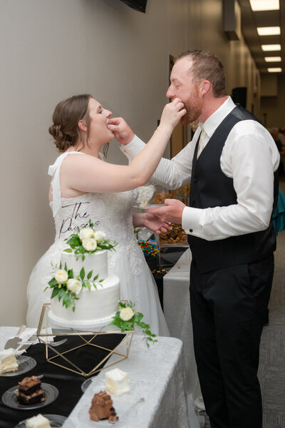 lake-view-iowa-wedding-8