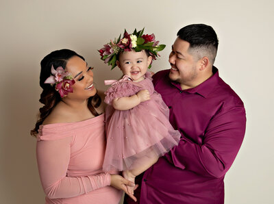 familytoddlerbabybestphotographertudiofamilybirthdaynewbornboyamilynewborngirlfirstbirthdayportraiturephotographystudioportraitsnewborngirlboyfamilyEvaMaganaPhotographychildphotographer (1 of 5)
