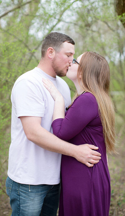 Mom and dad kissing during their St Augustine photo session