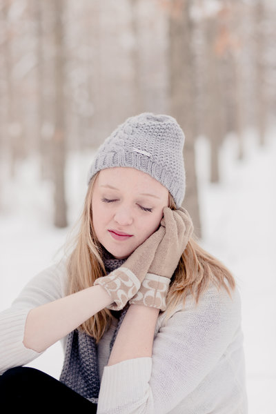 senior session at the blue bird