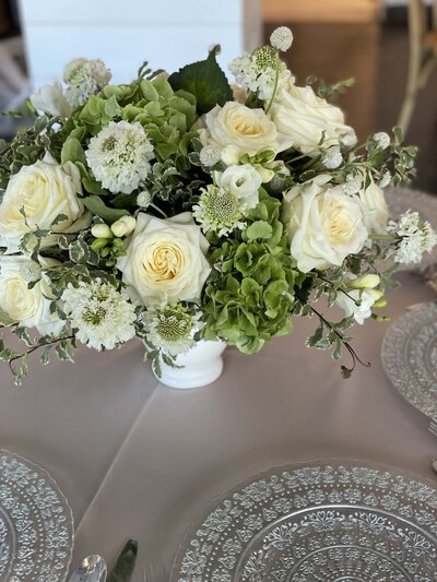 Green and white centerpiece