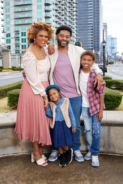 Family photographer in Atlanta providing a stress free experience.