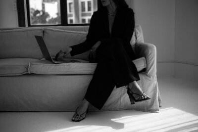 Laptop on table of photographer website