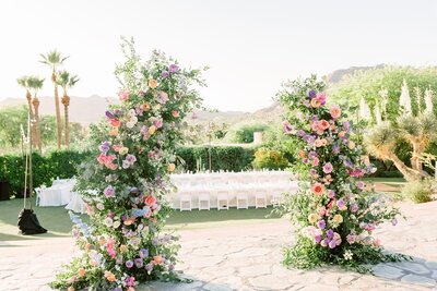 Ceremony floral details by Ana Carter Photography, Arizona based wedding photographer