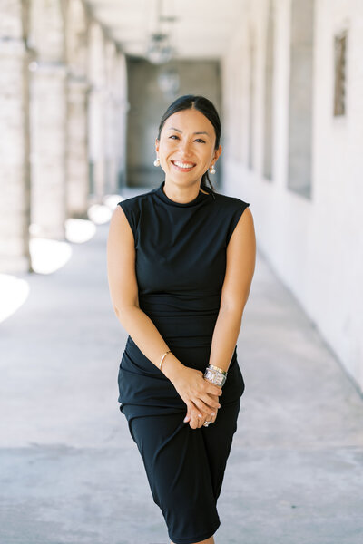 Sunny Lee is a luxury wedding photographer serving here clients in Palm Beach Florida and beautiful destinations like Italy Tuscany, lake como.