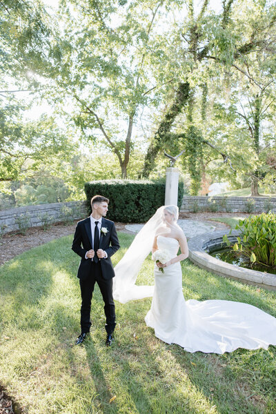 Nashville Tennessee Lakeside Engagement session