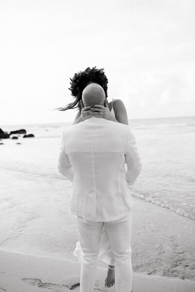 Jaimie&Christian-Kauai-Wedding-Photography-Tunnels-Beach-Gallery-AM-Photos-26