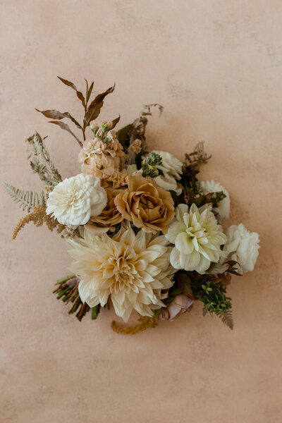 Editorial neutral bouquet in Baltimore MD