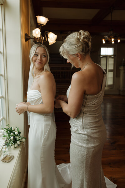 Fargo wedding photographer midwest wedding photographer