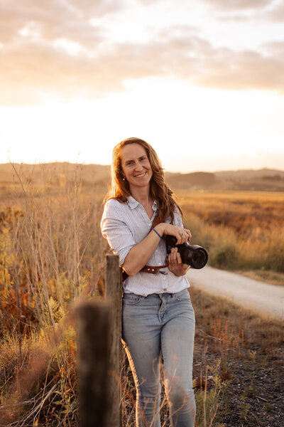 Meet Katherine — the heart behind Lightkeeper Photography. Napier-based family, newborn, and maternity photographer known for fun, relaxed sessions and capturing the magic in everyday moments.