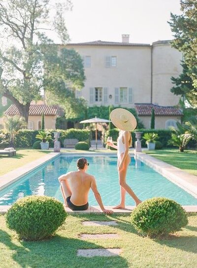 Château d'Estoublon, in the heart of Provence, is the ideal venue for your destination wedding in Provence.